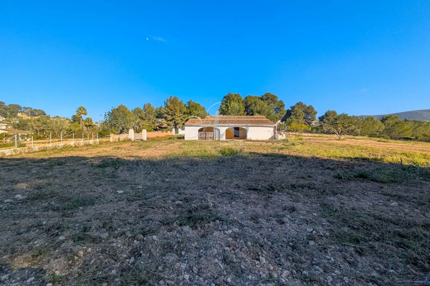 Finca tradicional con gran parcela en Javea