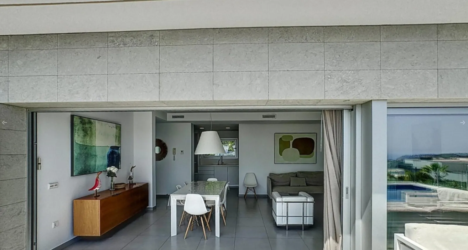 Villa moderna con vistas al mar en zona residencial de Moraira