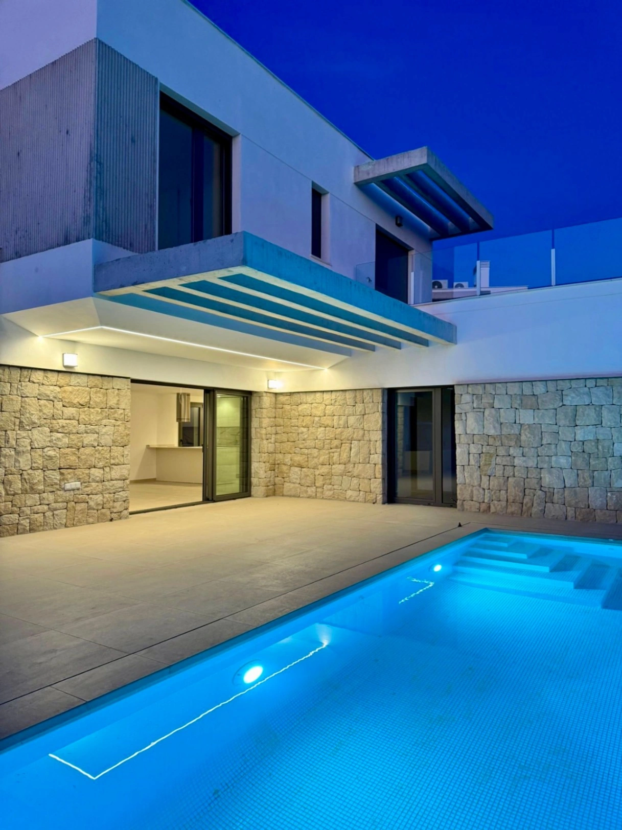 Luxe villa in Finestrat met uitzicht op de zee van Benidorm