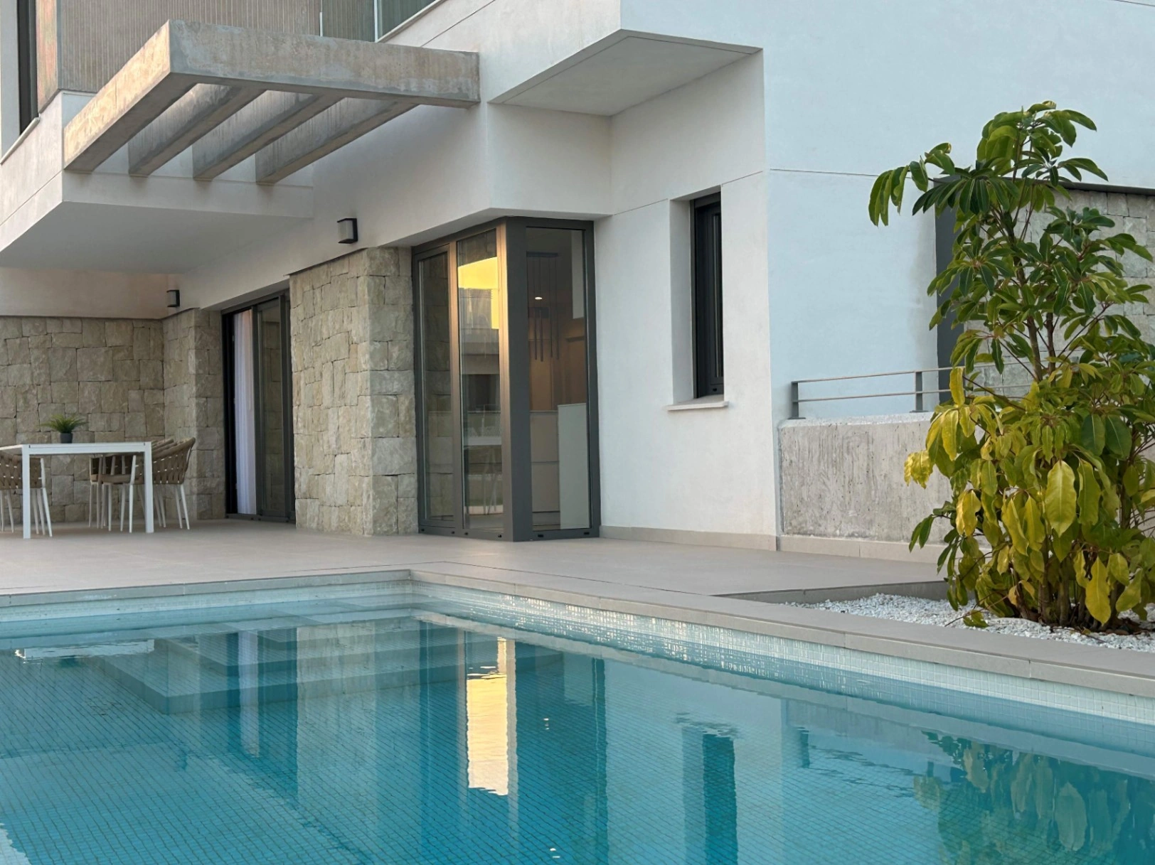 Luxe villa in Finestrat met uitzicht op de zee van Benidorm