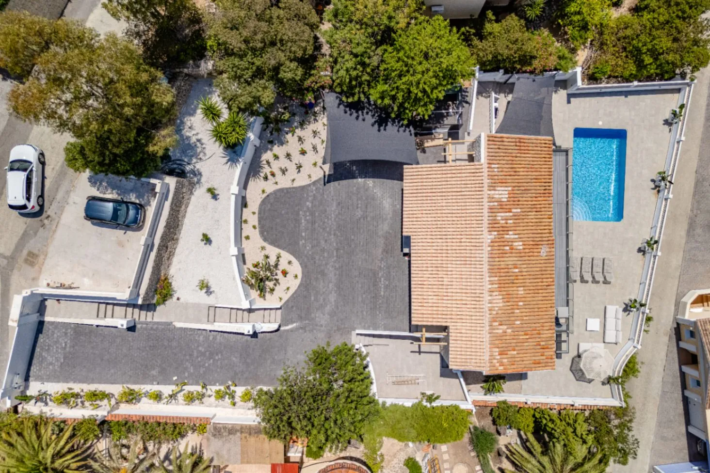 VILLA MODERNA CON VISTA AL MAR EN CALPE