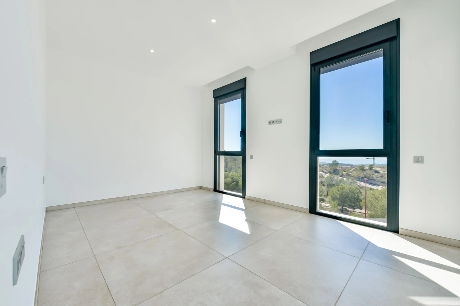 Villa contemporánea con vistas al mar en Finestrat, a 5 minutos de Benidorm