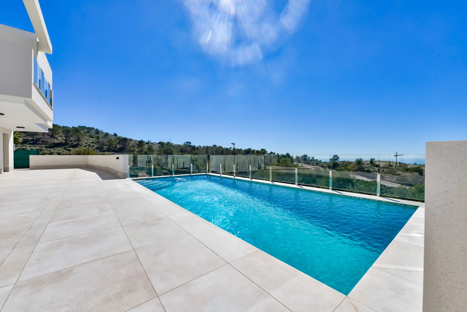 Villa contemporánea con vistas al mar en Finestrat, a 5 minutos de Benidorm