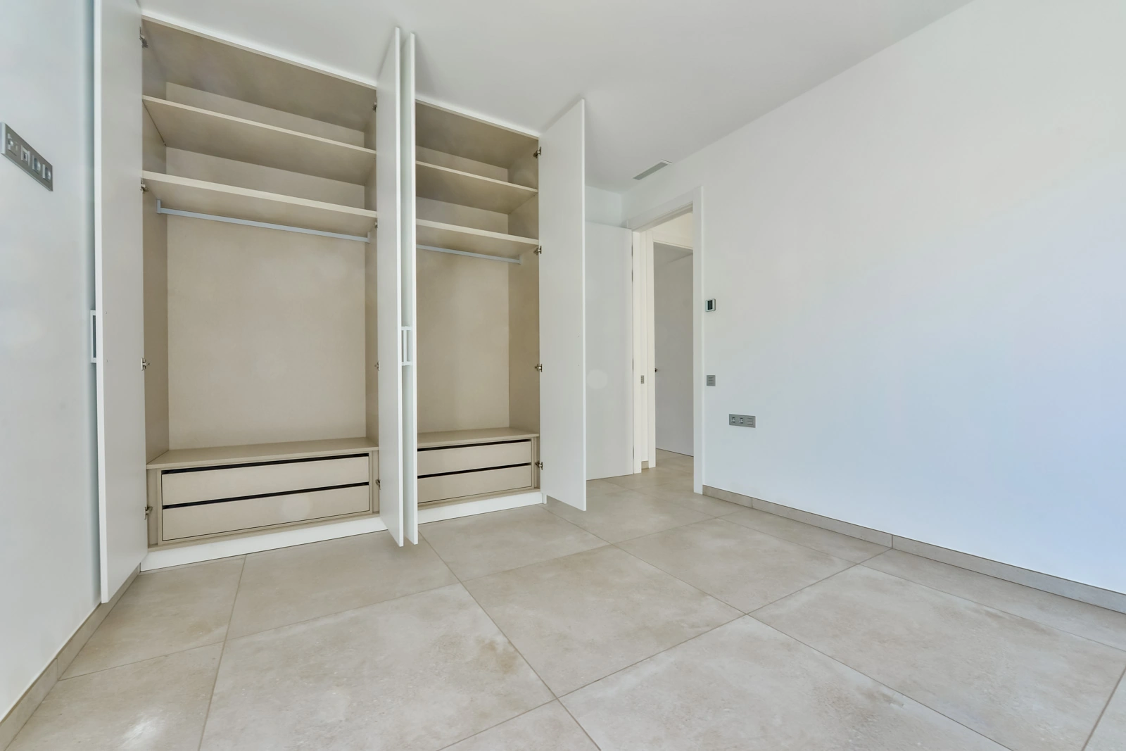 Villa contemporánea con vistas al mar en Finestrat, a 5 minutos de Benidorm
