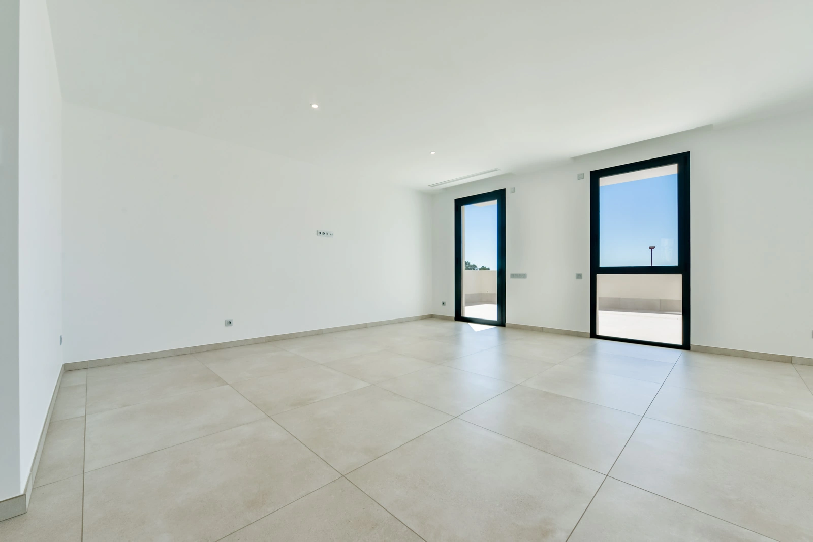 Villa contemporánea con vistas al mar en Finestrat, a 5 minutos de Benidorm