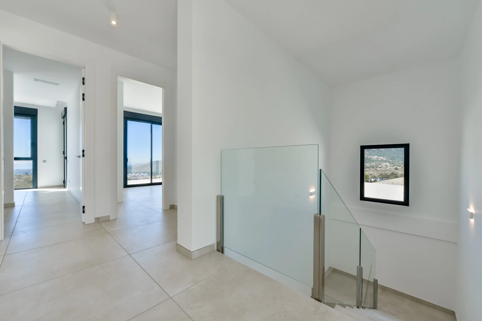 Villa contemporánea con vistas al mar en Finestrat, a 5 minutos de Benidorm