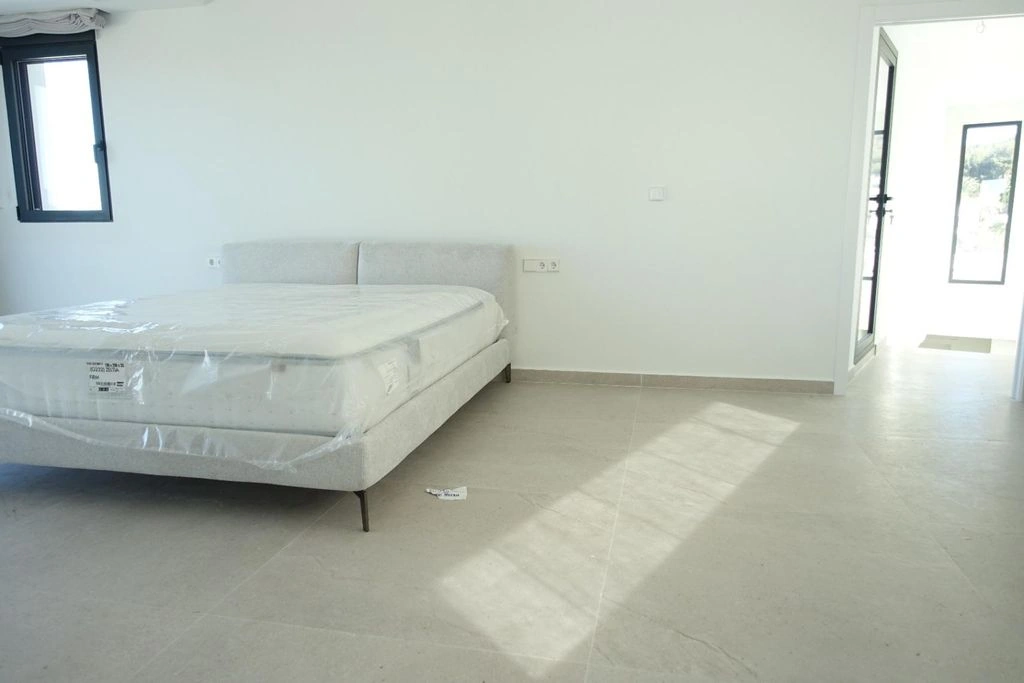 Luxe villa in Dénia, Montgó met 4 slaapkamers