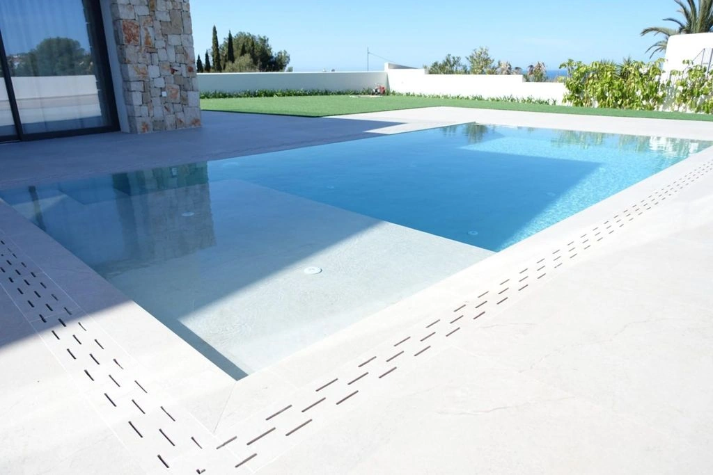 Luxe villa in Dénia, Montgó met 4 slaapkamers
