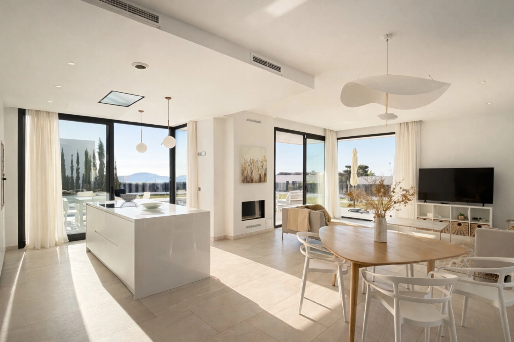 Luxuriöse zeitgenössische Villa mit Meerblick in Sierra Cortina Benidorm
