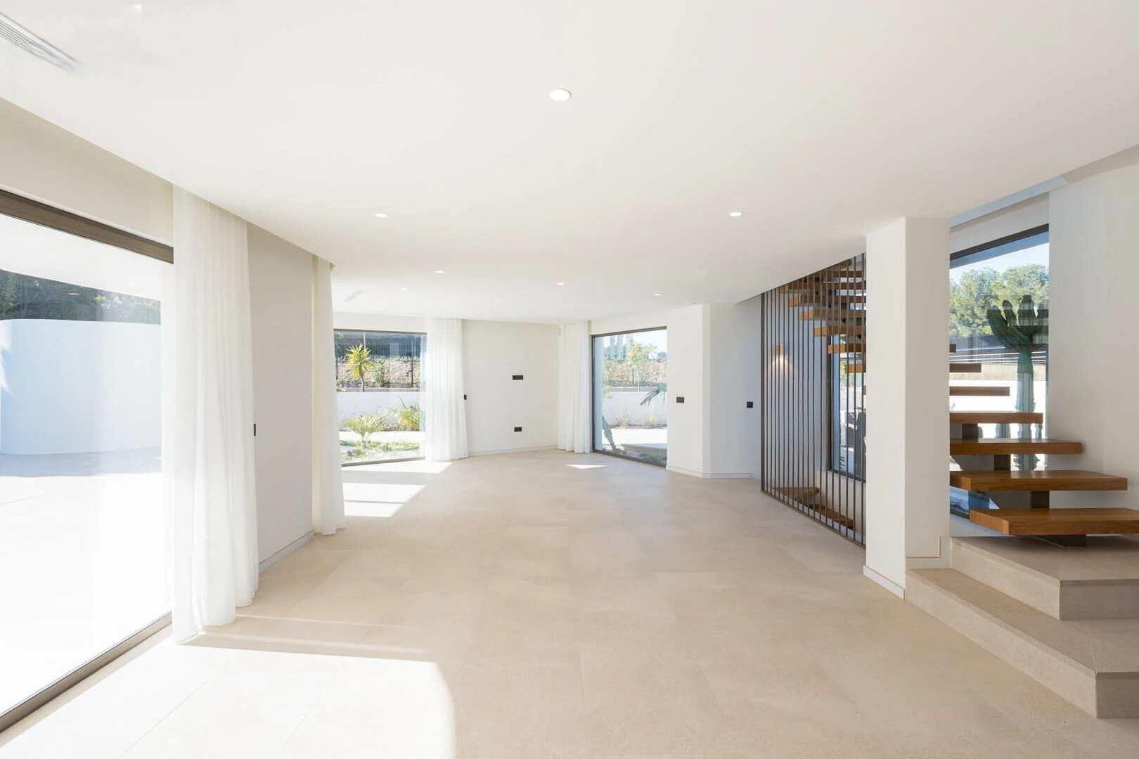 Villa contemporánea de lujo lista para entrar a vivir en Jávea