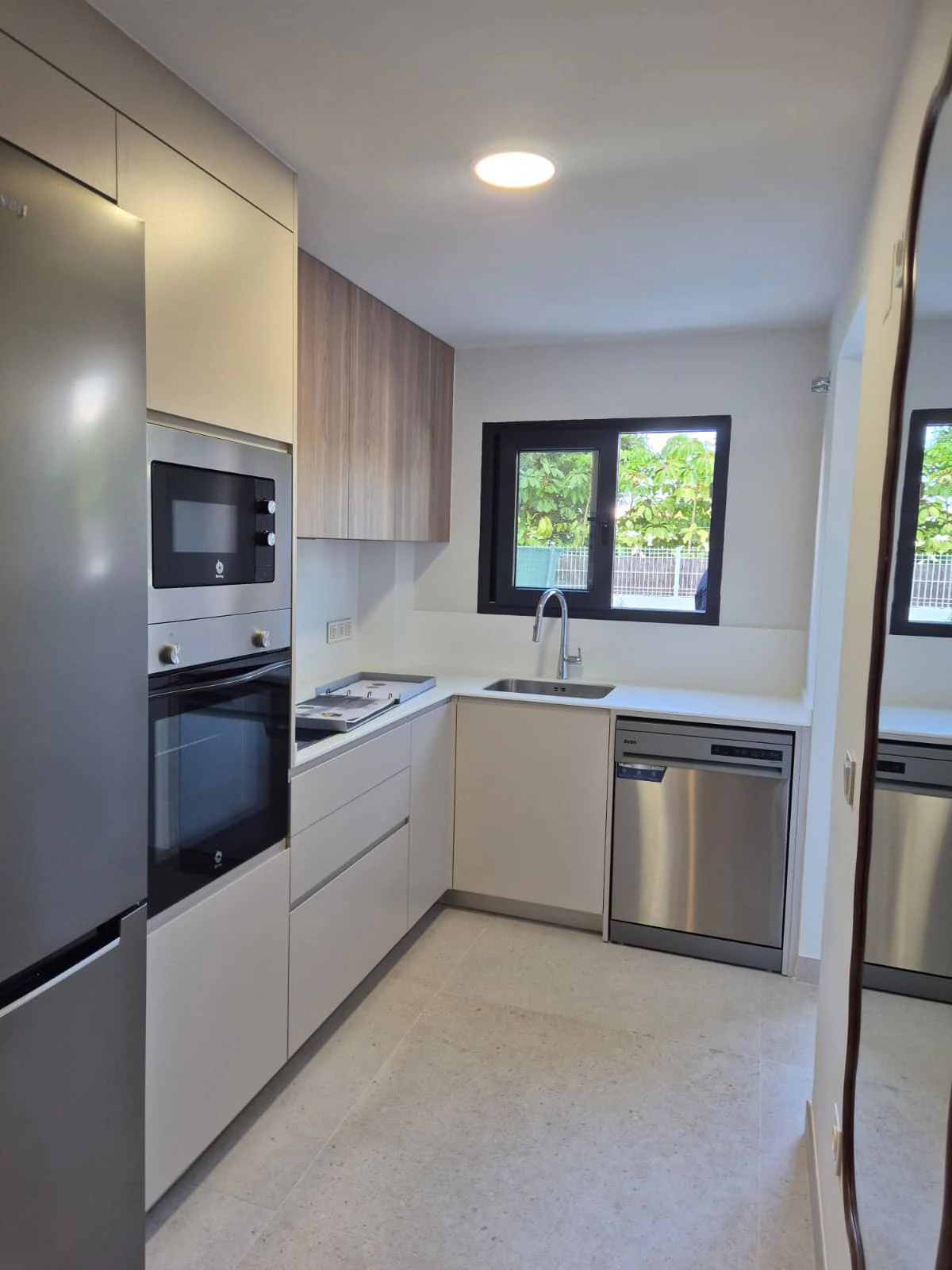 Apartamento de obra nueva de 3 dormitorios en la primera planta en Javea