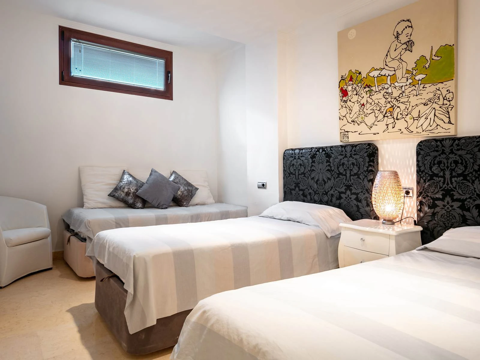 Villa de lujo con domótica, piscina climatizada y vistas al Montgó en Jávea