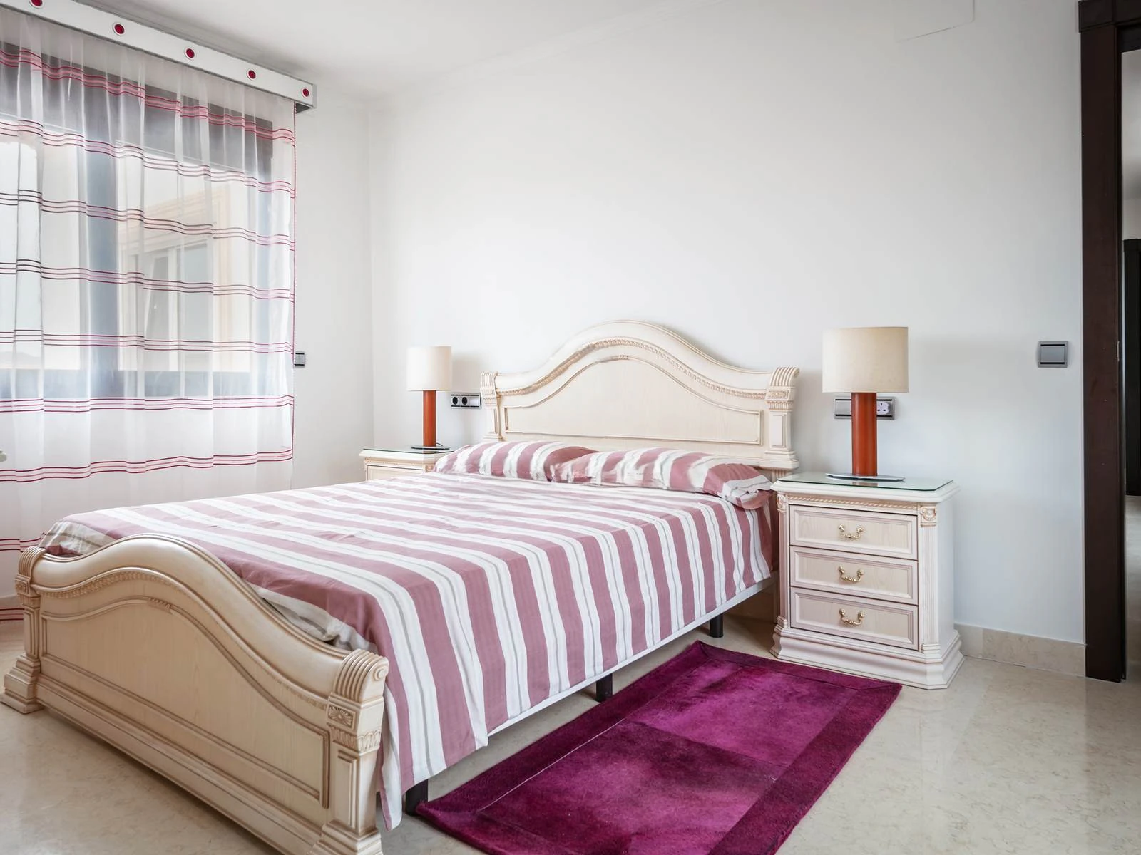 Villa de lujo con domótica, piscina climatizada y vistas al Montgó en Jávea