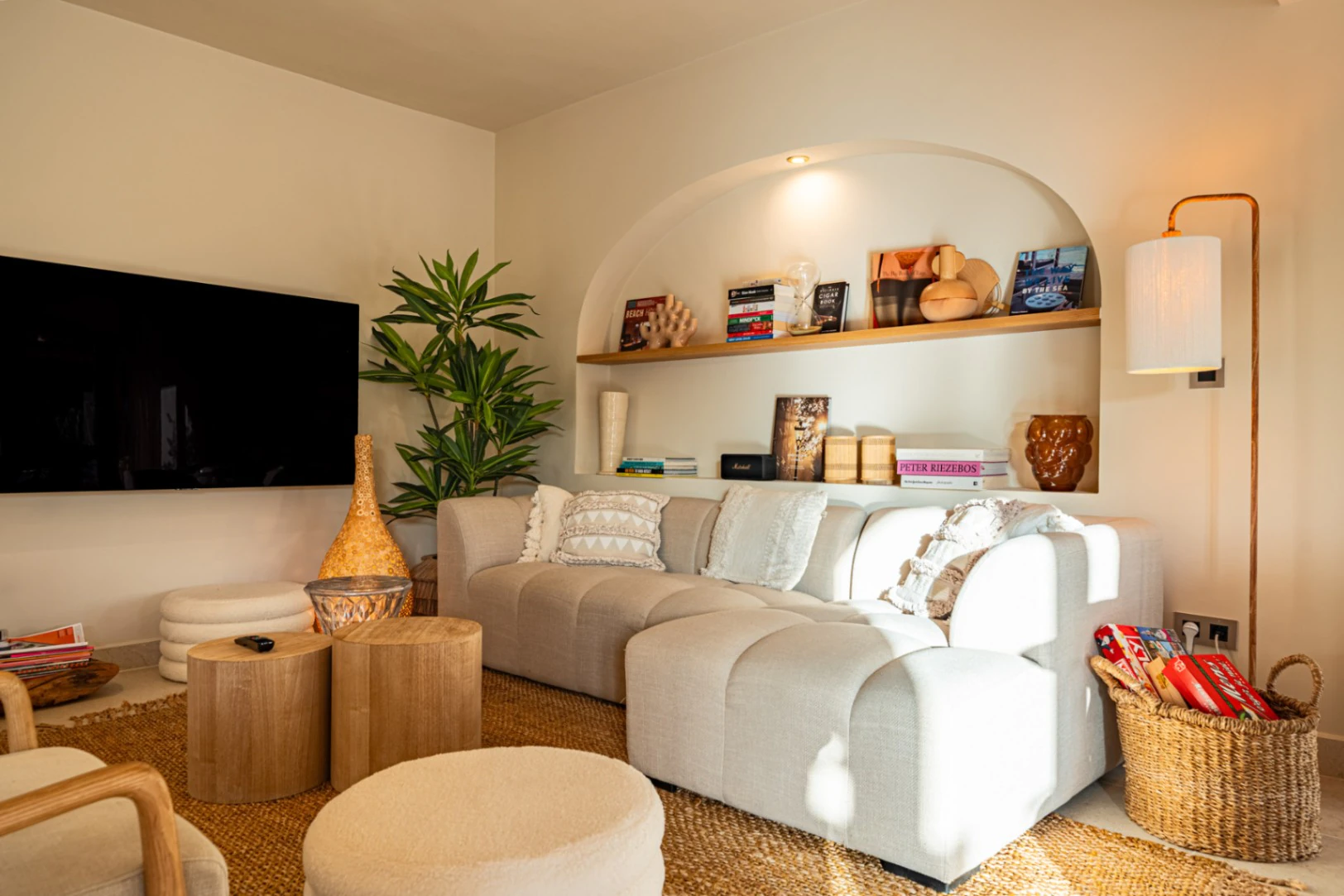 Chalet en venta de 5 dormitorios con piscina en Jávea