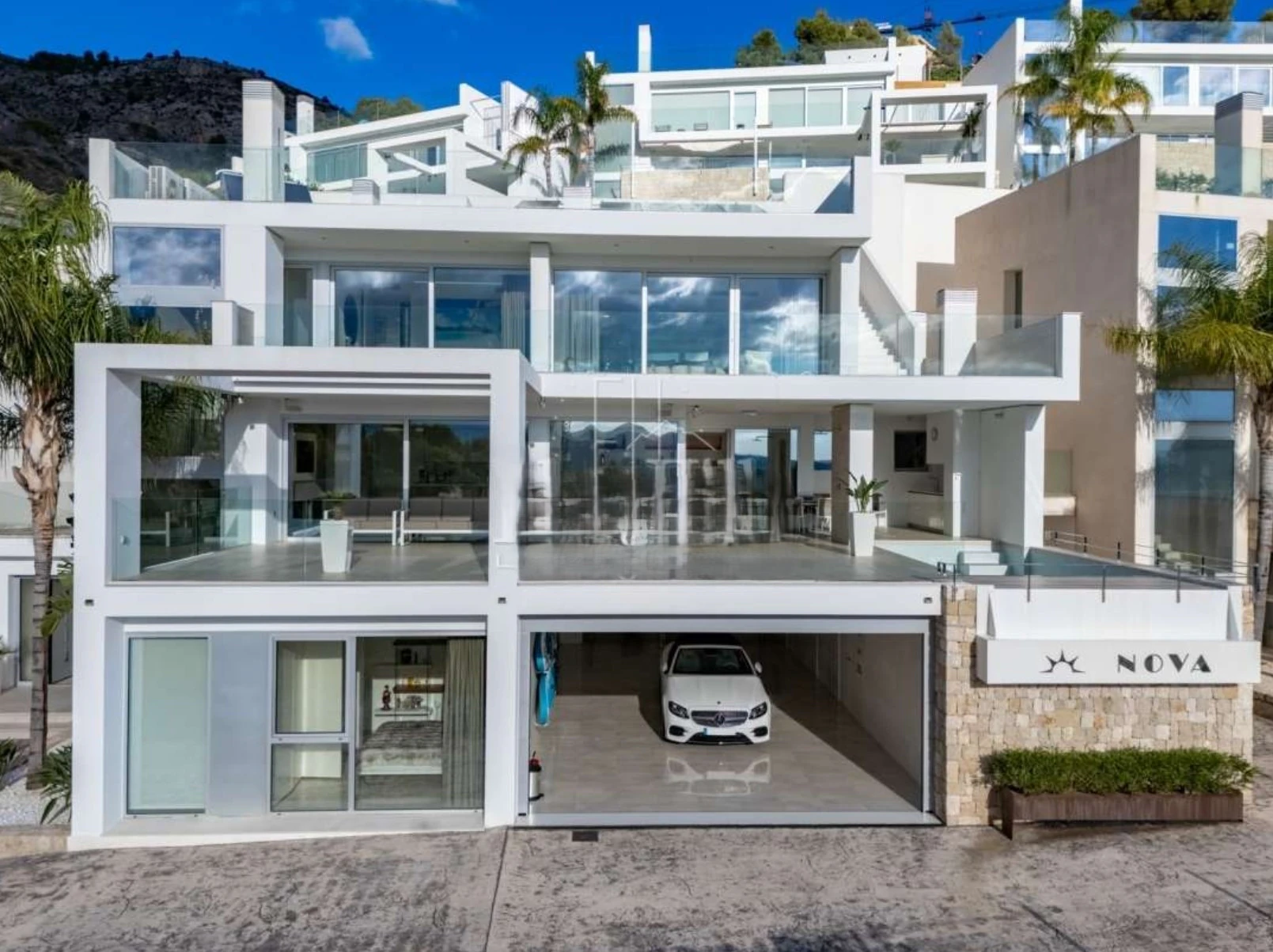 Villa de lujo en Altea de Sierra con vistas al mar