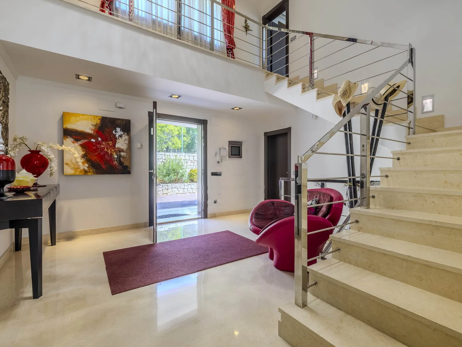 Villa de lujo con domótica, piscina climatizada y vistas al Montgó en Jávea