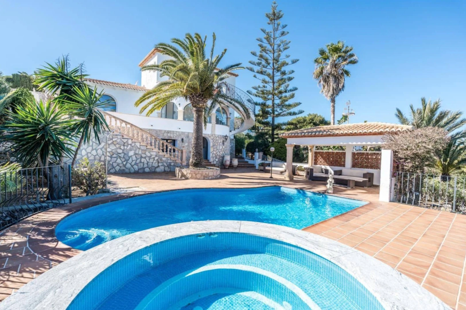 Renovierte mediterrane Villa mit Meerblick in Balcón al Mar, Jávea