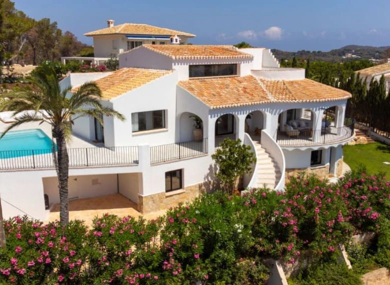 Villa de lujo con vistas al mar en Granadella, Jávea...