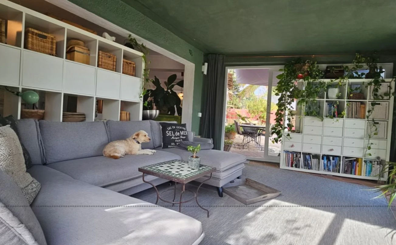 Villa renovada en primera línea de golf en San Jaime, Benissa, con vistas al mar y apartamento de invitados