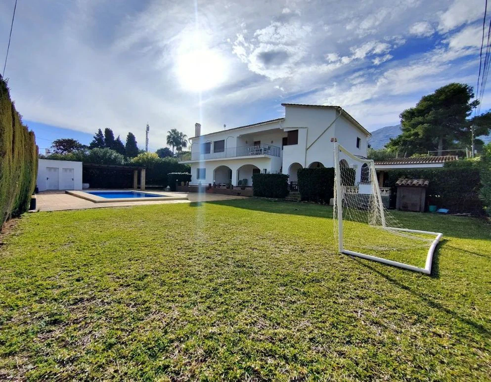 Chalet dans une zone prisée à Denia : les Rotas