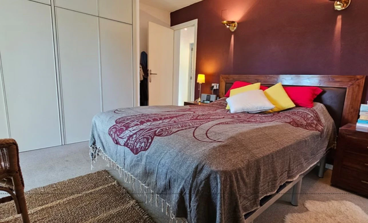 Villa renovada en primera línea de golf en San Jaime, Benissa, con vistas al mar y apartamento de invitados