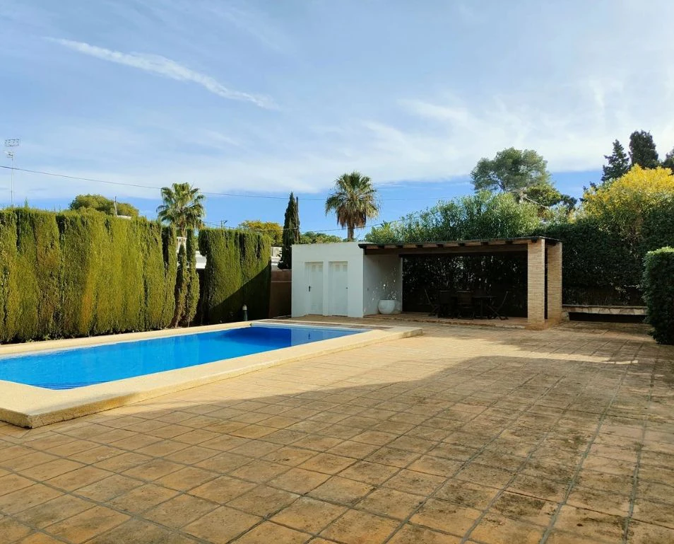 Chalet dans une zone prisée à Denia : les Rotas