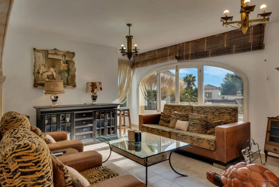 Mediterrane Villa mit Meerblick und Privatsphäre in Moraira