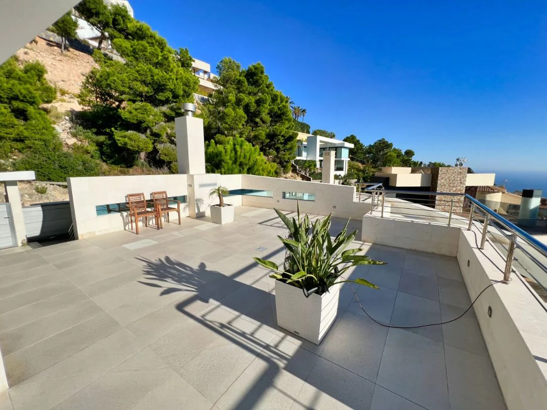 Villa de lujo con vistas panorámicas al mar en Altea Hills