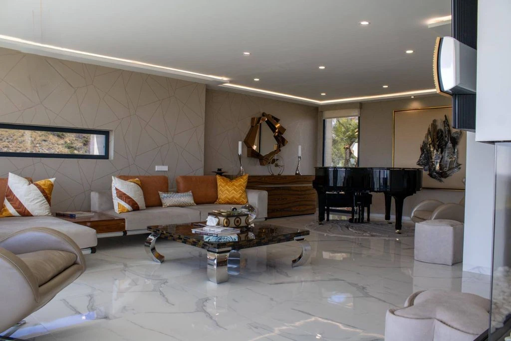 Exclusiva villa de lujo en Sierra Altea con vistas panorámicas al mar y piscina infinita