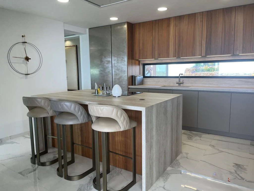 Exclusiva villa de lujo en Sierra Altea con vistas panorámicas al mar y piscina infinita