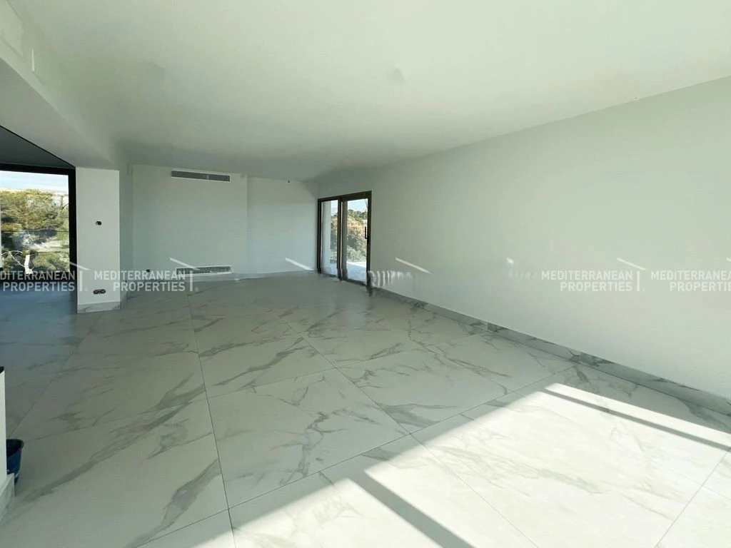 Villa de lujo con en zona tranquila y cerca de servicios Benidorm