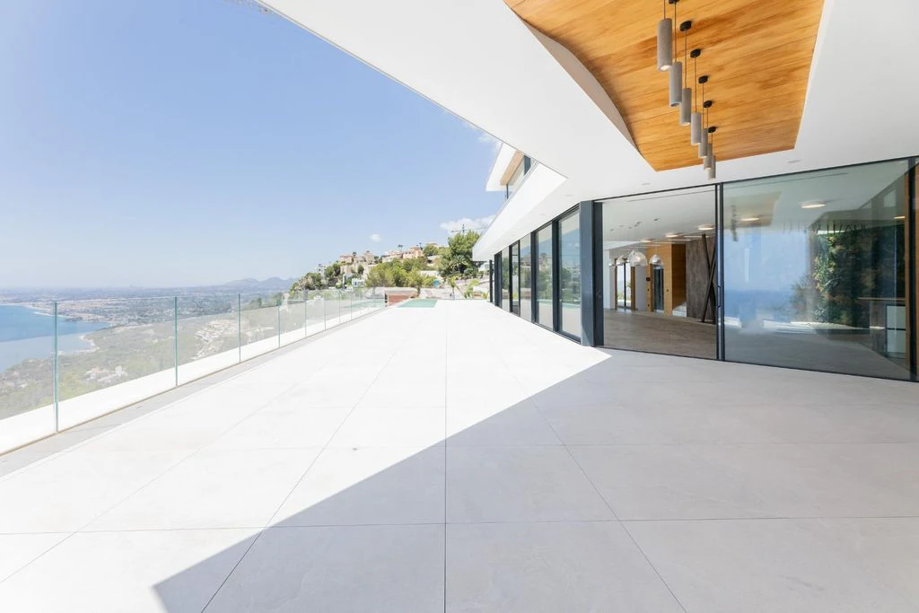 Villa de lujo en Altea Hills con vistas al mar, piscina y zona wellness