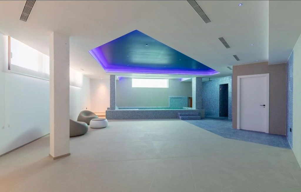 Villa moderna de lujo con vistas al mar en Benidorm