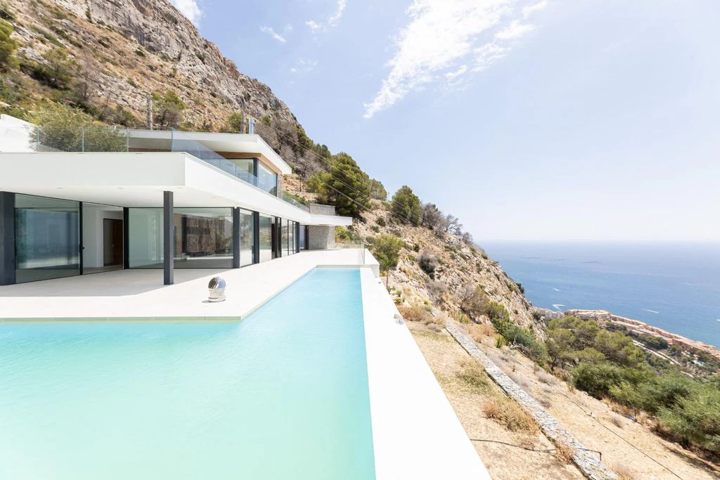 Villa de lujo en Altea Hills con vistas al mar, piscina y zona wellness