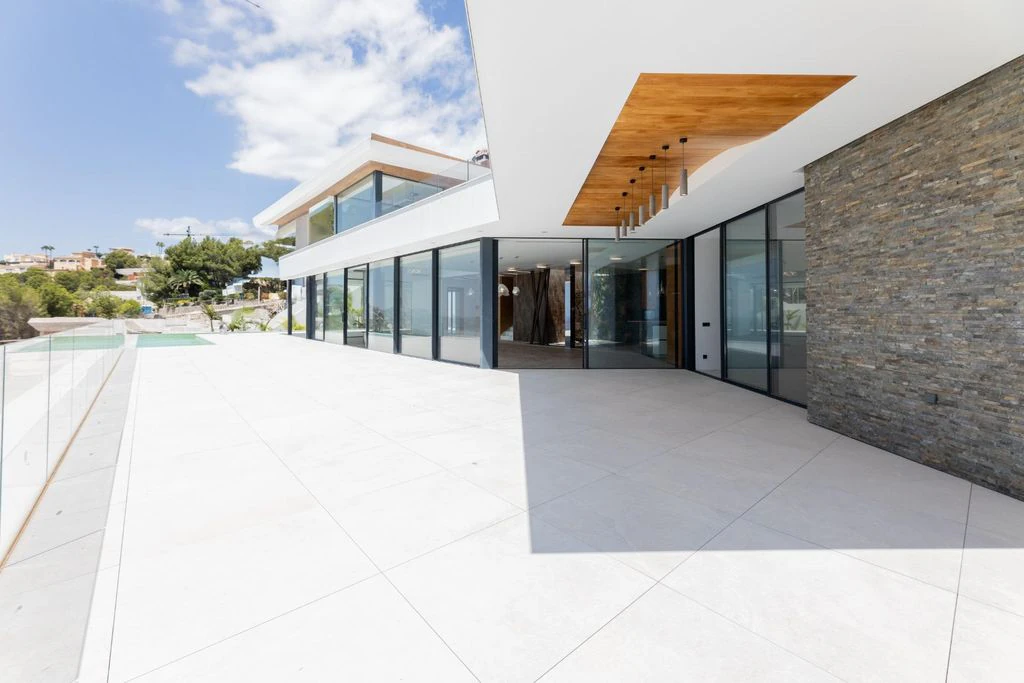 Villa de lujo en Altea Hills con vistas al mar, piscina y zona wellness
