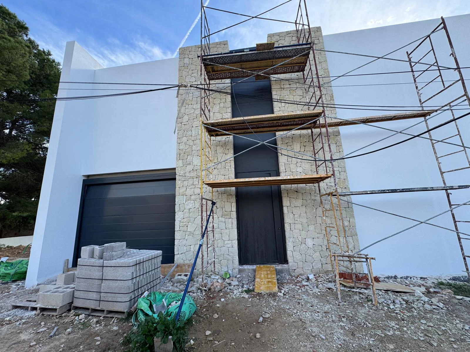 Villa Moderna con Vistas al Peñón de Ifach y Piscina Privada en Calpe