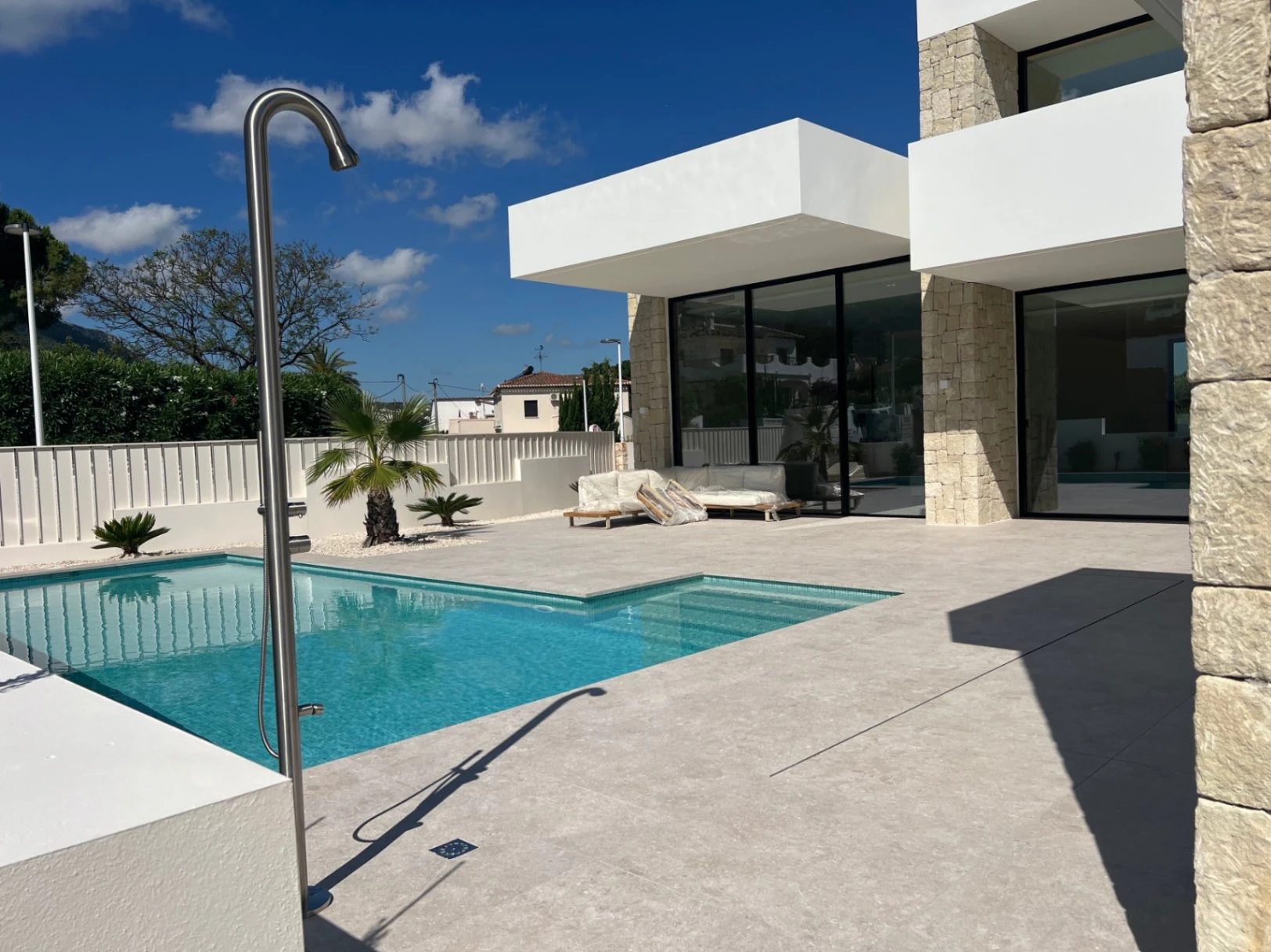 Luxuriöse zeitgenössische Villa in Dénia - Luxury Village Dénia