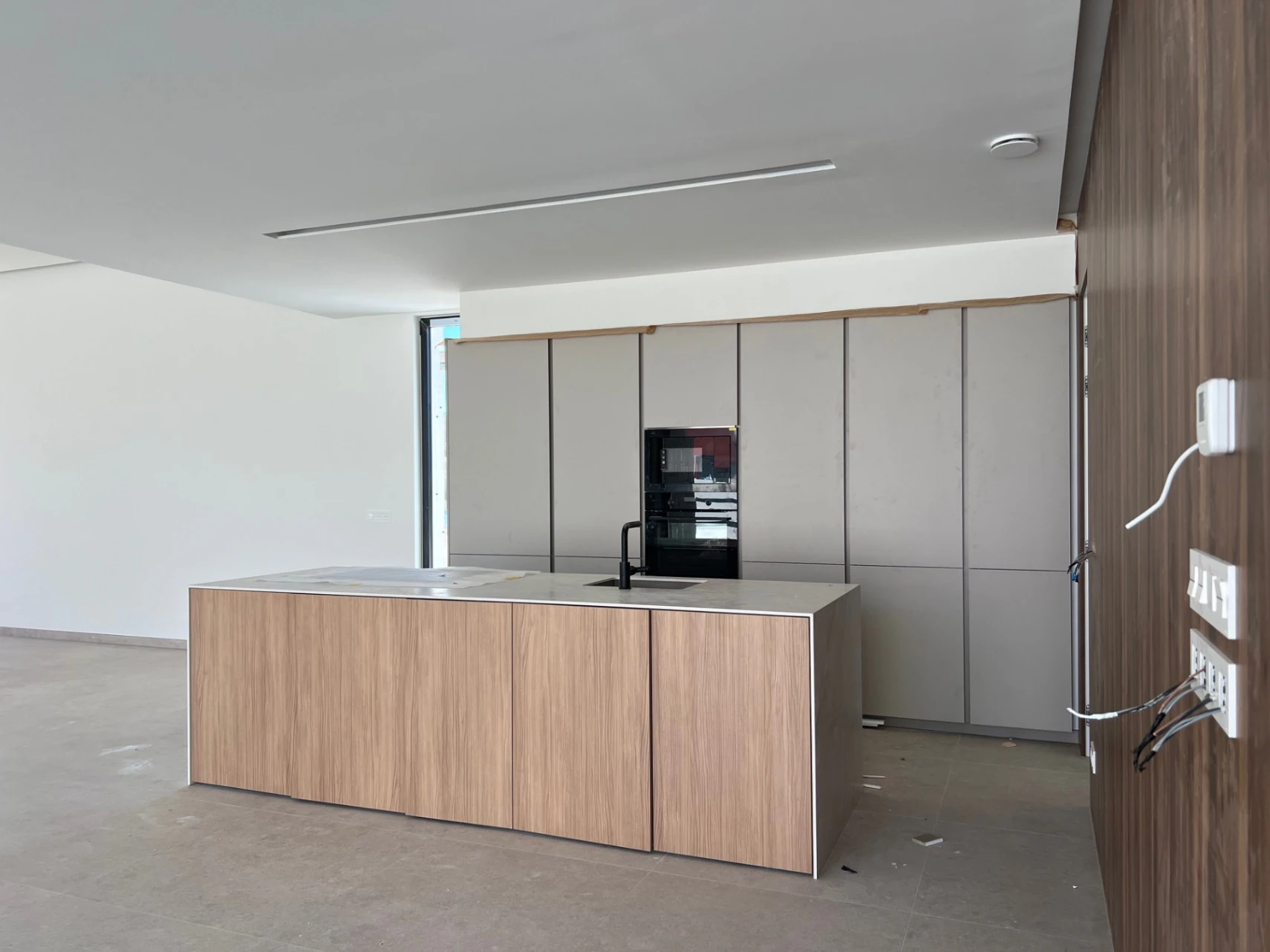 Luxe hedendaagse villa te koop in Dénia – Mediterraan ontwerp en privézwembad in Luxury Village Dénia