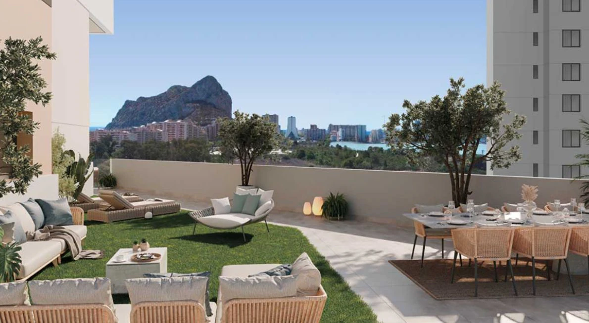 Apartamento en venta en Calpe con 3 dormitorios y piscina