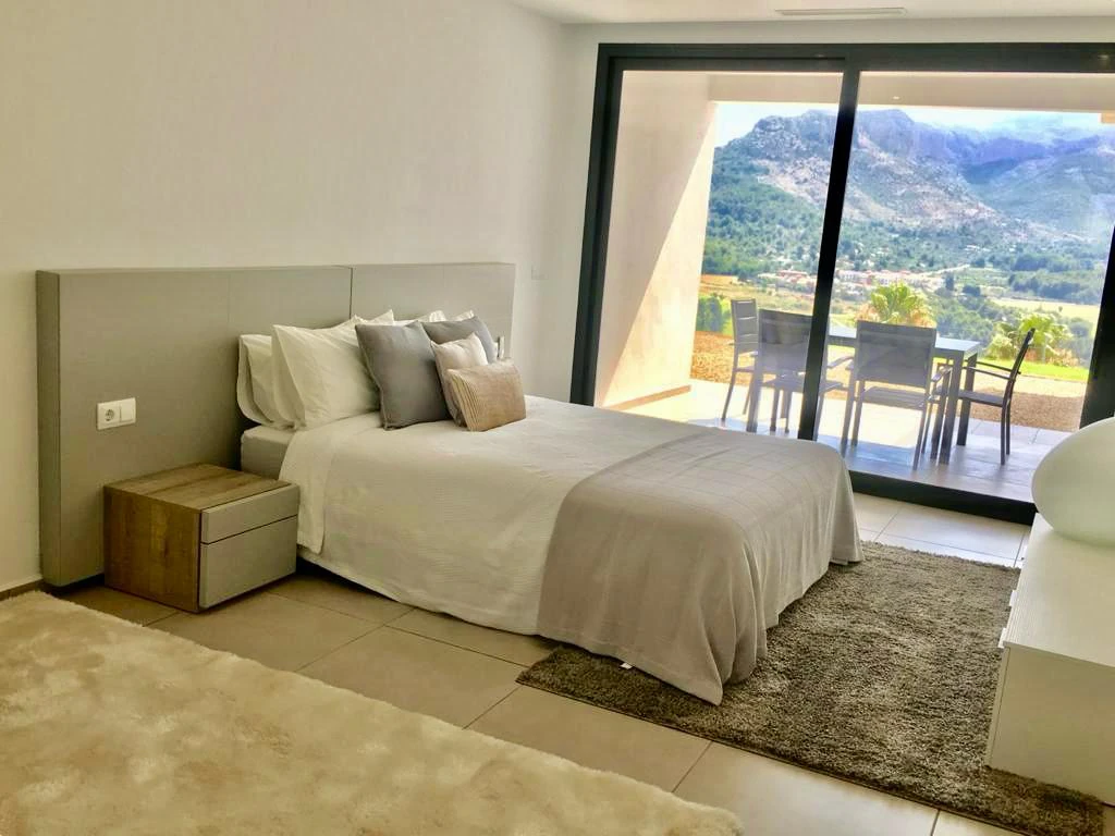 Moderne Mediterrane Villa met Panoramisch Uitzicht op Zee in La Sella