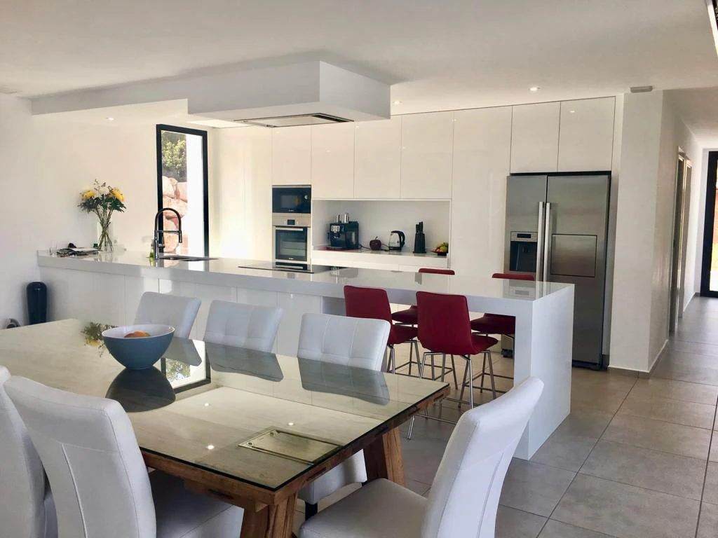 Moderne Mediterrane Villa met Panoramisch Uitzicht op Zee in La Sella