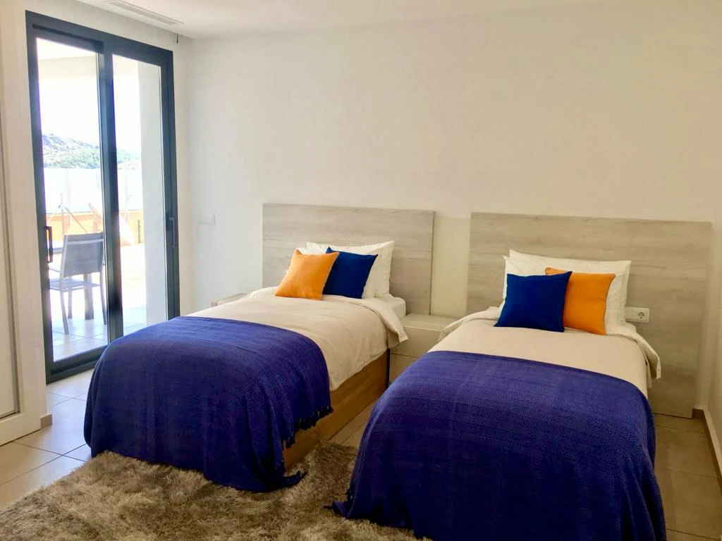Moderne Mediterrane Villa met Panoramisch Uitzicht op Zee in La Sella
