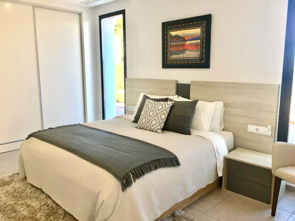 Moderne Mediterrane Villa met Panoramisch Uitzicht op Zee in La Sella