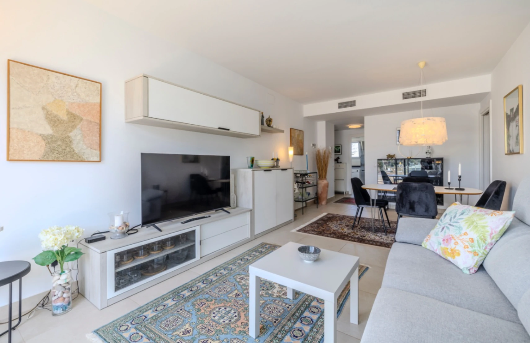 Exclusive penthouse with private solarium and panoramic views at the Dénia Nautical Club