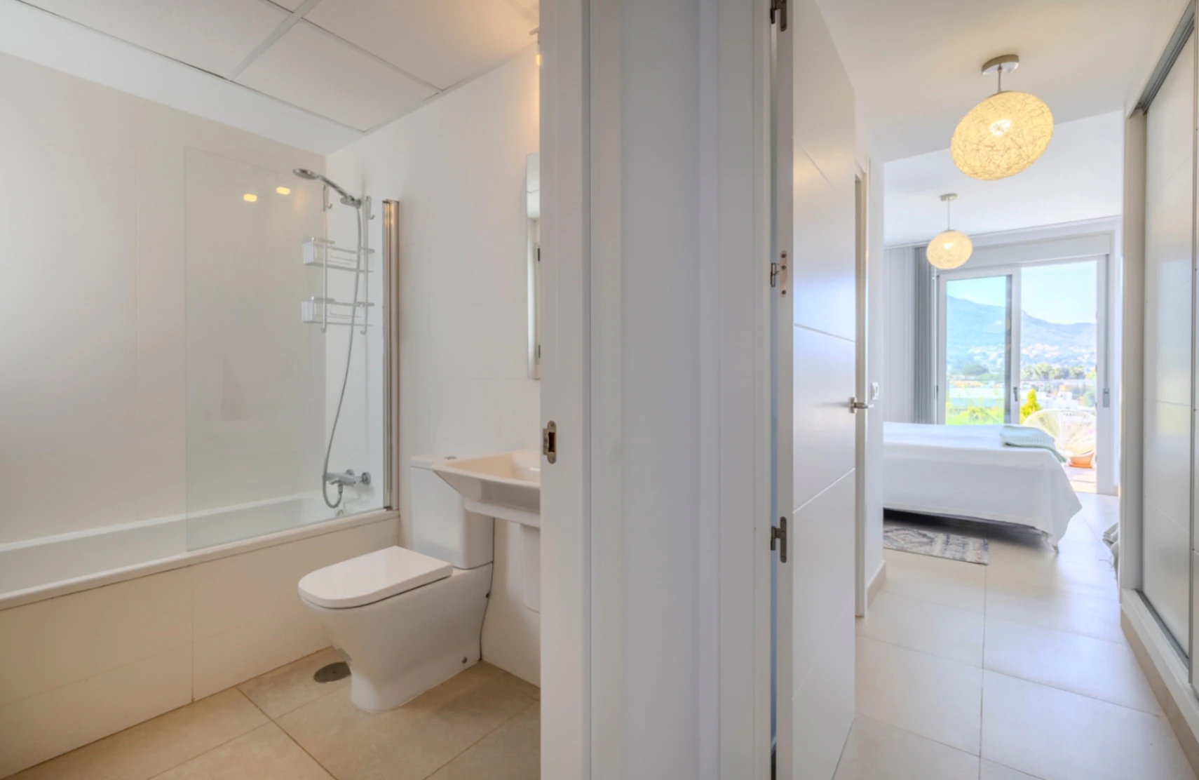 Exclusive penthouse with private solarium and panoramic views at the Dénia Nautical Club