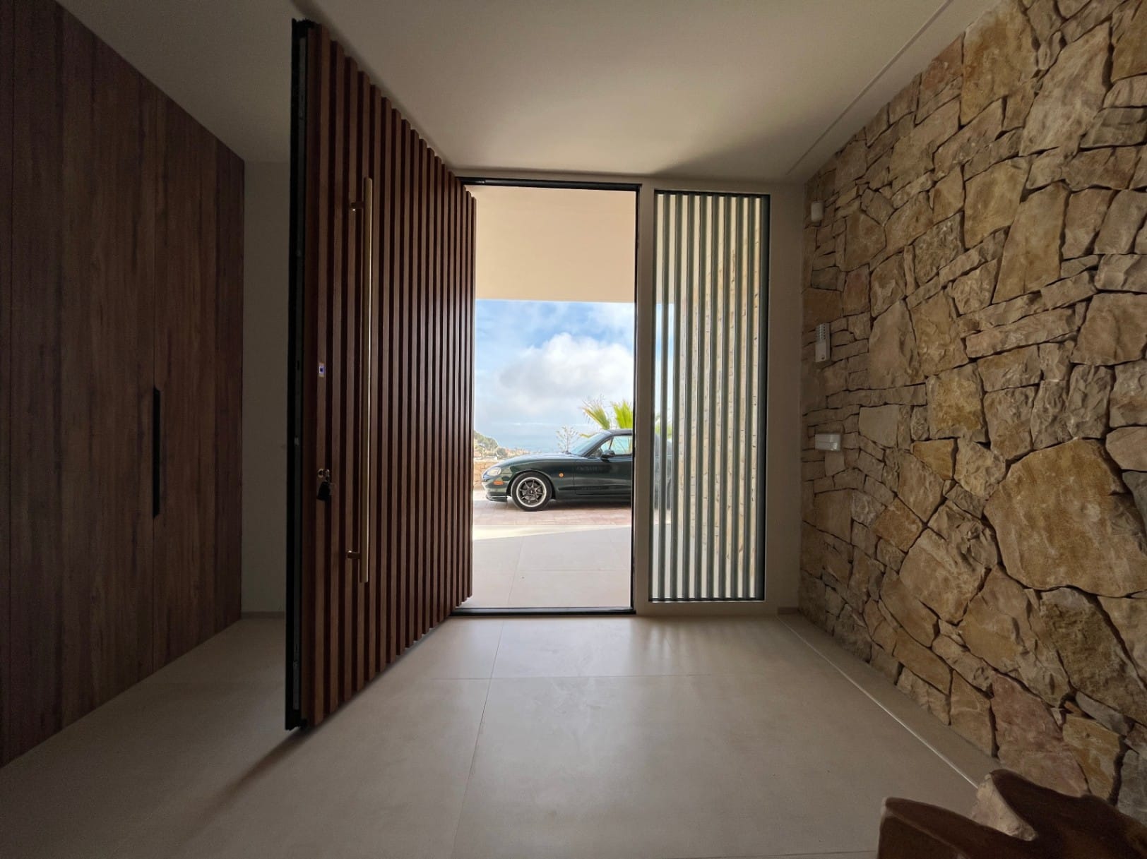 ESPECTACULAR VILLA CON TODO LOS LUJOS CONSTRUIDO Y VENDIDO POR GH COSTA BLANCA