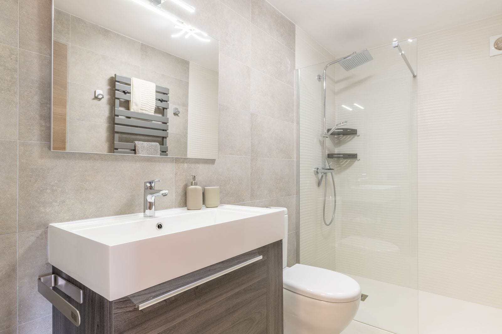 Villa moderna con vistas al mar a la venta en Calpe