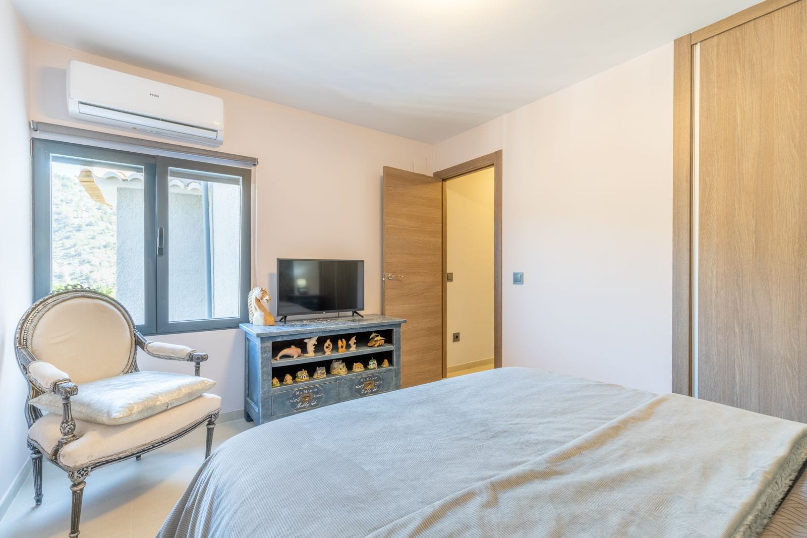 Villa moderna con vistas al mar a la venta en Calpe