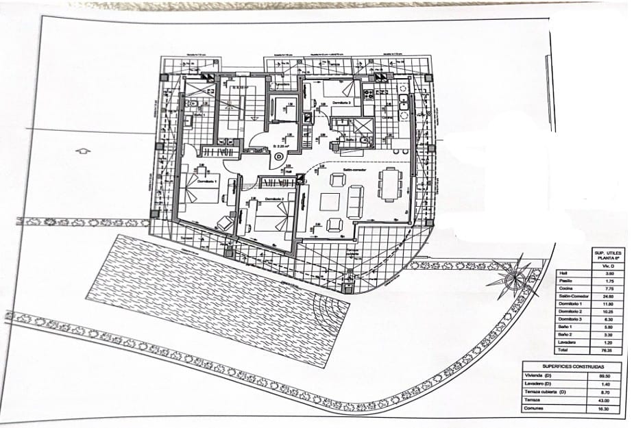 SE VENDE AMPLIO APARTAMENTO EN EL PUERTO DE CALPE