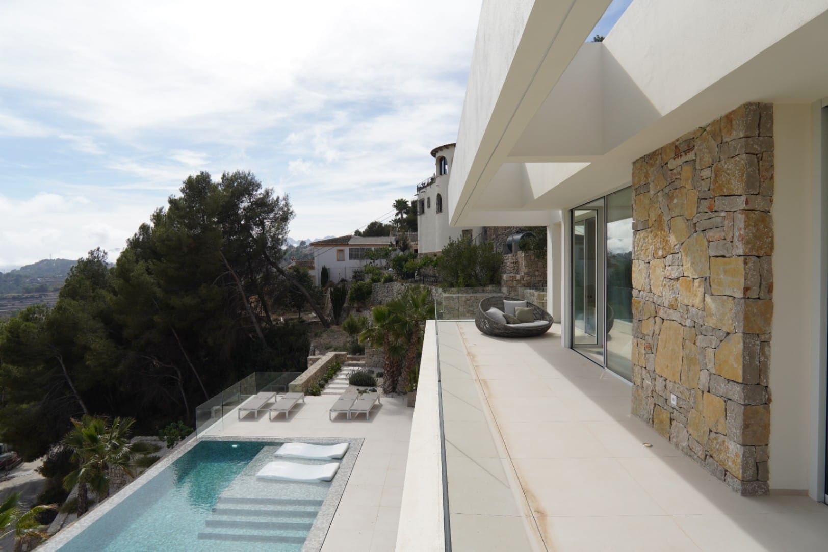 ESPECTACULAR VILLA CON TODO LOS LUJOS CONSTRUIDO Y VENDIDO POR GH COSTA BLANCA